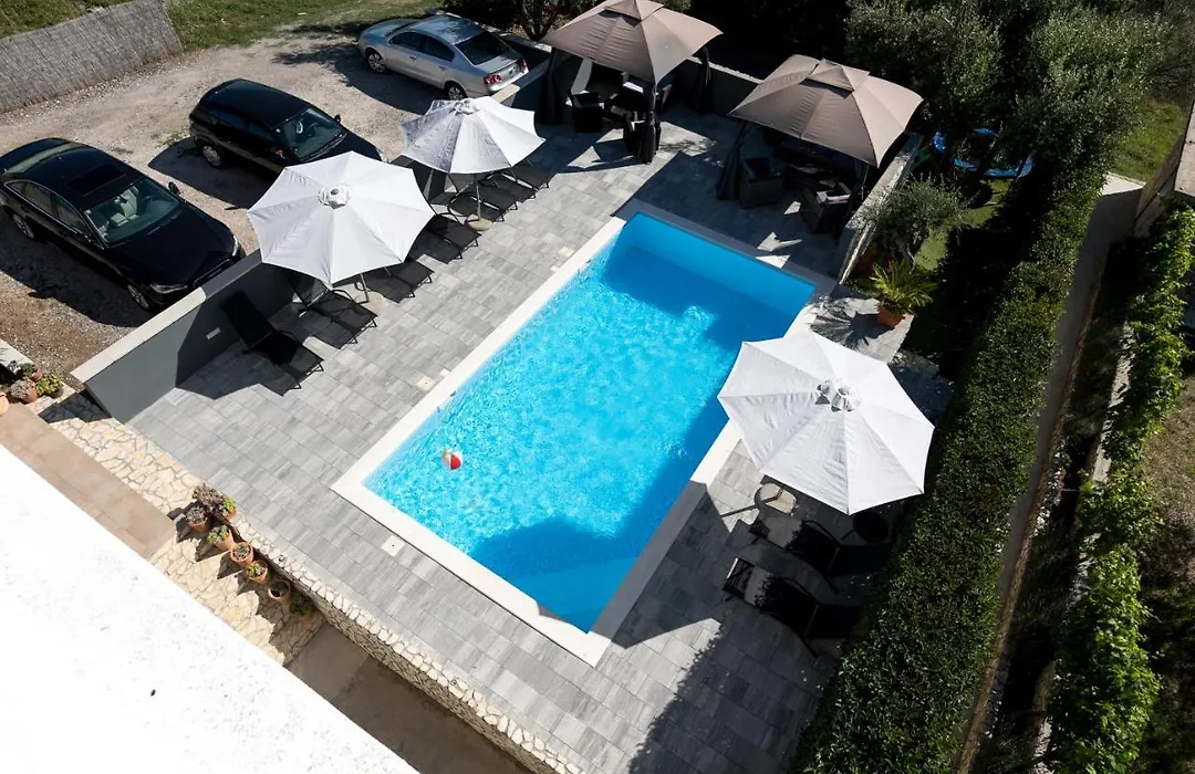Villa Natura With Private Pool-1