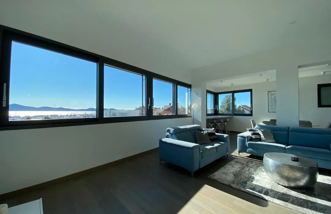 The View Luxury Residence With Pool-1
