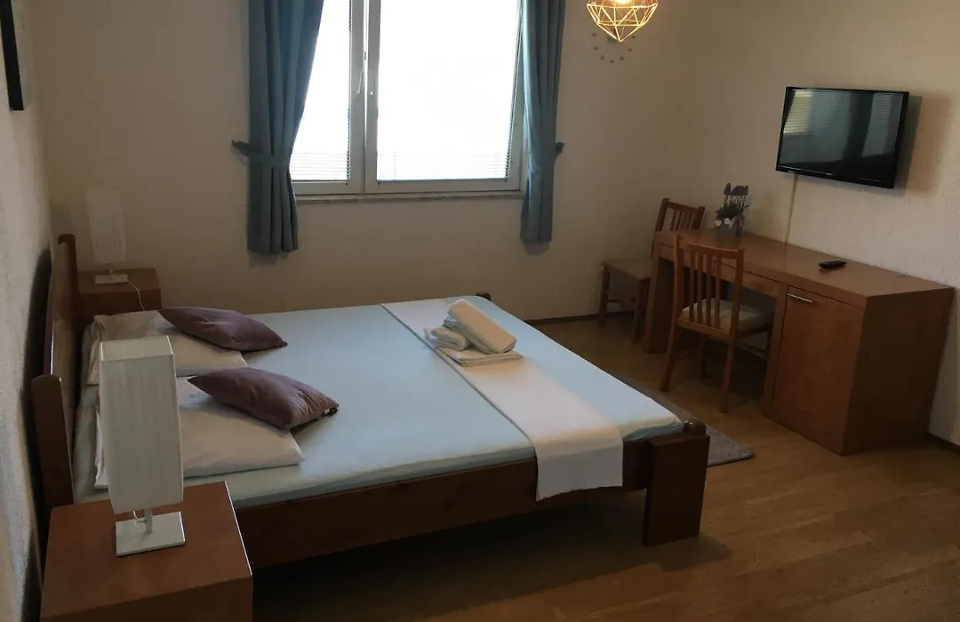 Apartments Zara-1