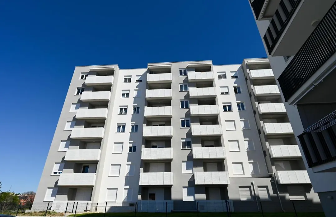 Apartment Lovre - Sea View And Private Parking-1