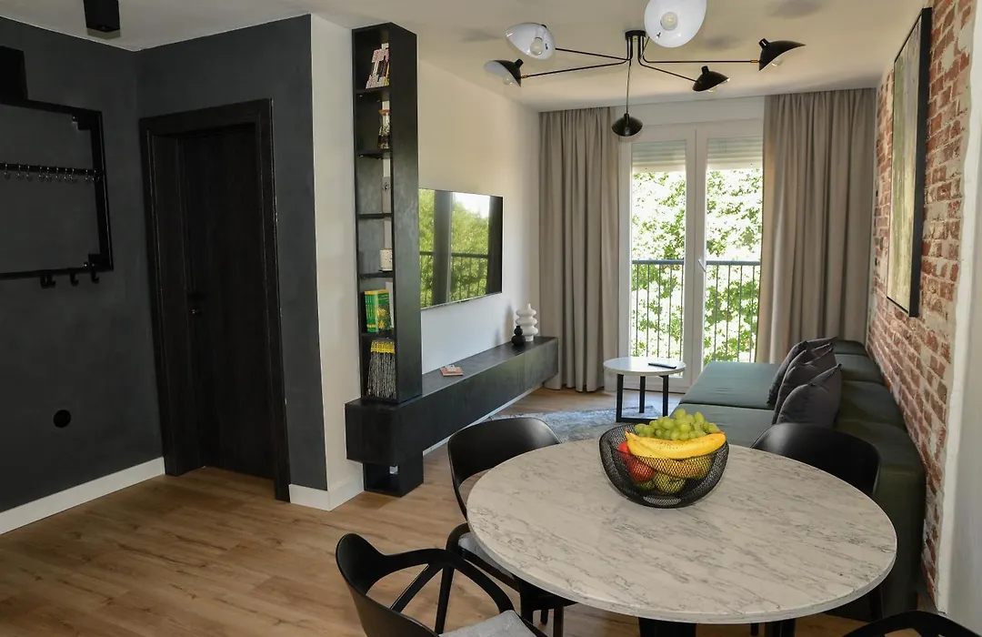 Apartment Black-1