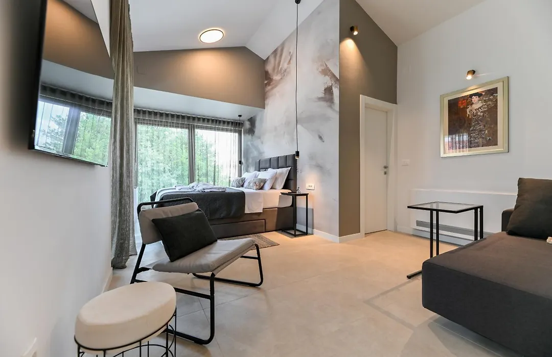 Big Sky Apartmani-1