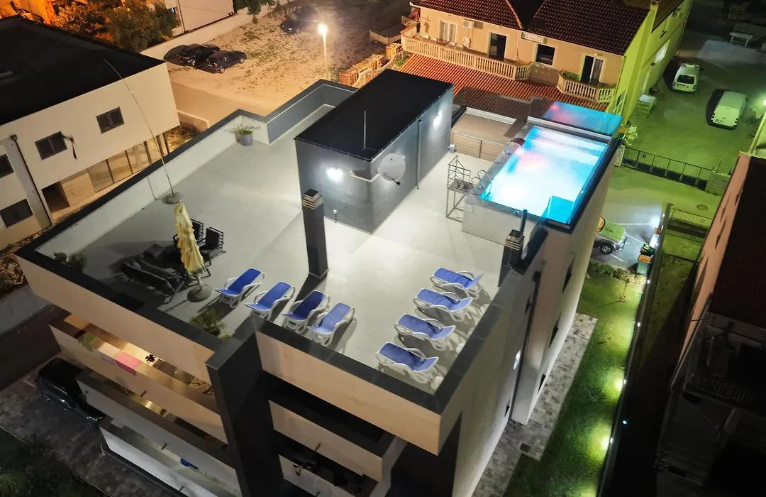 Lpl Luxury Apartments-1