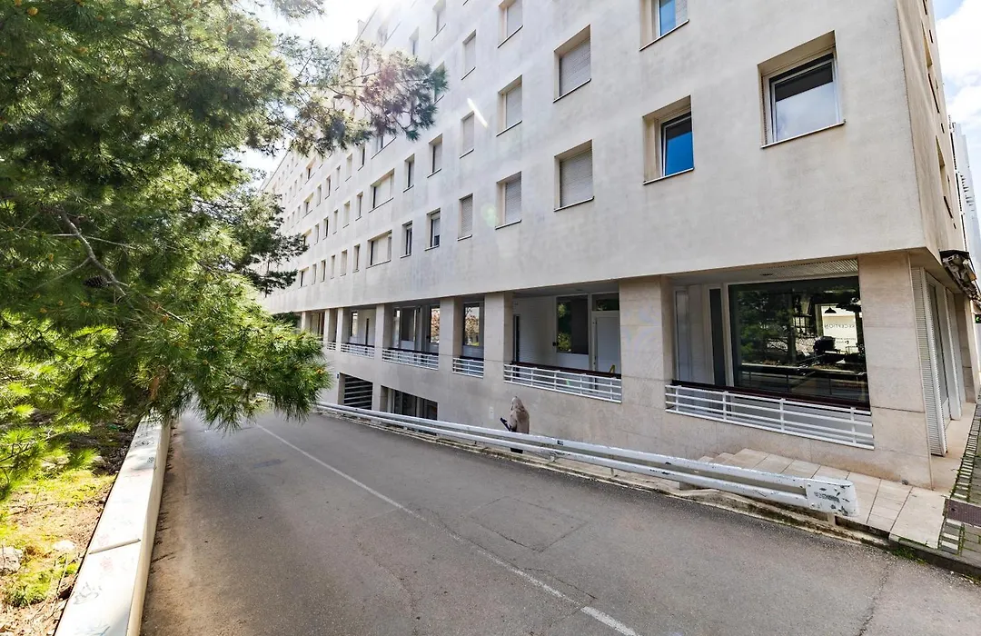 Destino City Apartments By Belmont Realty-1