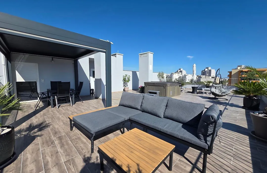 Zadar Sunset Penthouse With Spectacular View And Jacuzzi-1