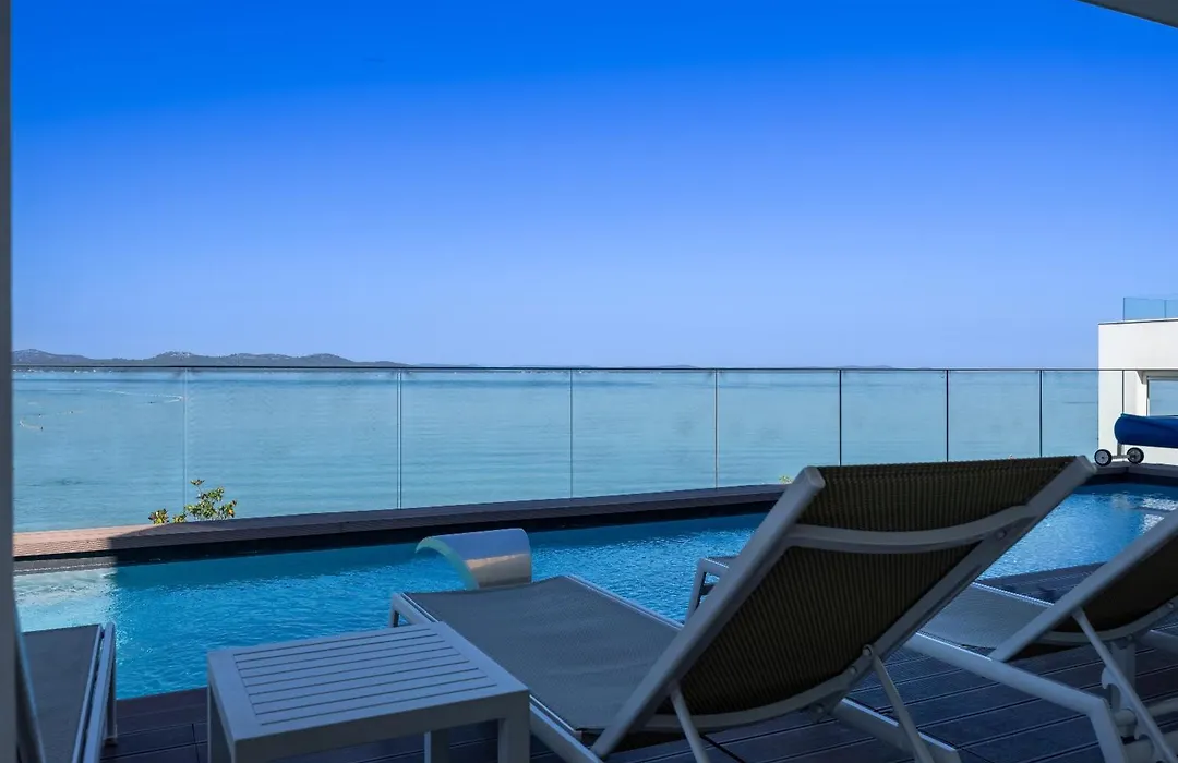 Dedaj Resort - Villa Tina-1