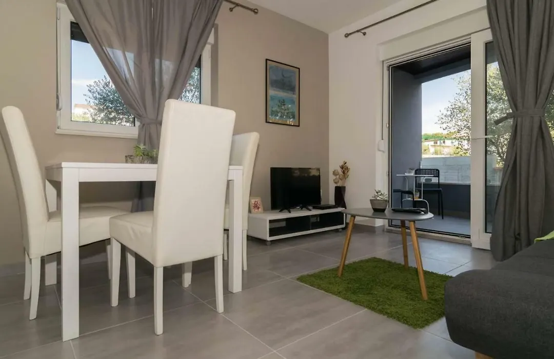 Apartmani Marinović-1