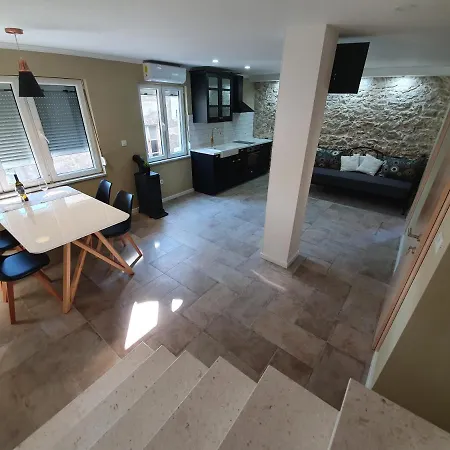 Rustic House Diklo 20M From The Sea-2