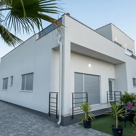 Luxury Apartments Golden Dreams-2