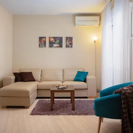Exclusive Center Apartments-2