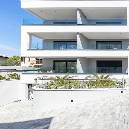 Adria Concept Boutique Apartments-3