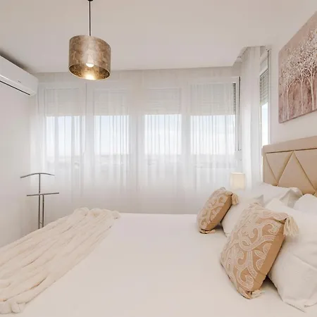 Urban Luxury Apartment-2