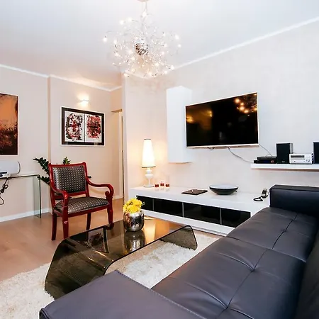 Suites One-3