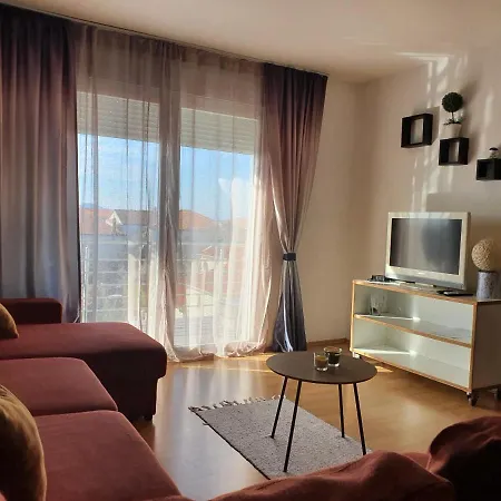 Cozy Two-Bedroom Apartment-2
