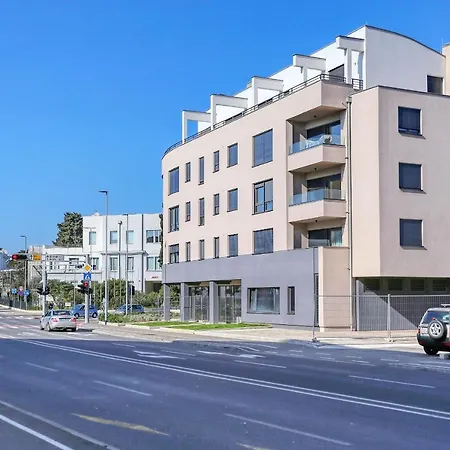 Apartments Perla With Free Parking-2