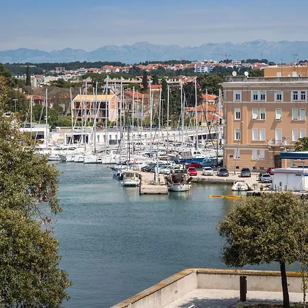 Studio And Rooms Zadar City Wall-3