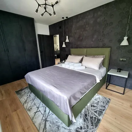Apartment Black-3