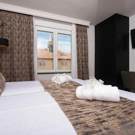 Studio & Rooms Torine-2