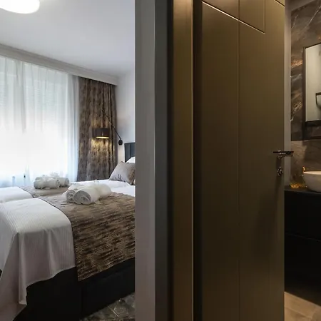 Studio & Rooms Torine-3