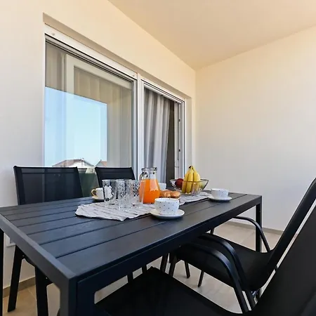 Sunset Apartments-2