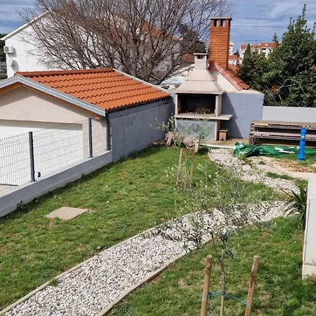 Apartman Galija 1 With Free Garage Parking And Balcony-2