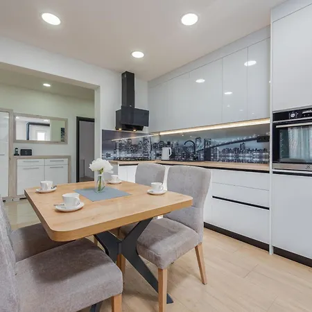 Apartment Marina-2