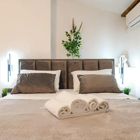 Sanchi-Bossa Residence-3