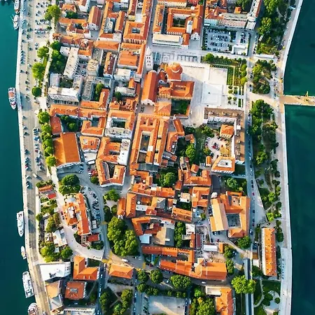 'One Tree' Apartment, Old Town Zadar-3