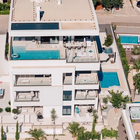 Adria Concept Suites-2