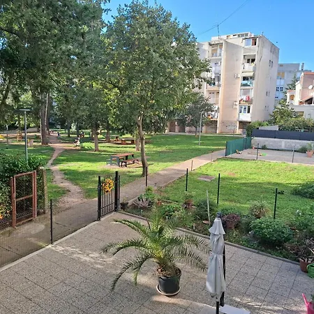 Apartment Park Melada-2
