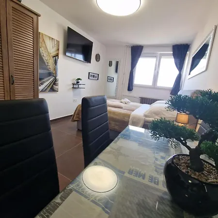 Apartments 41-3