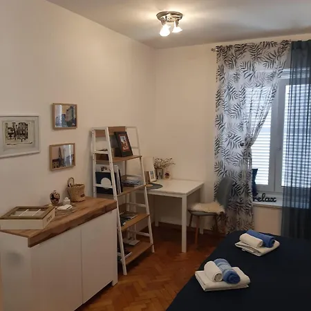Apartment Yes-3