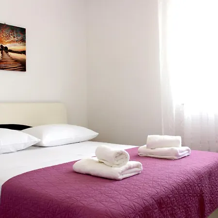 Villa Carlotta-2