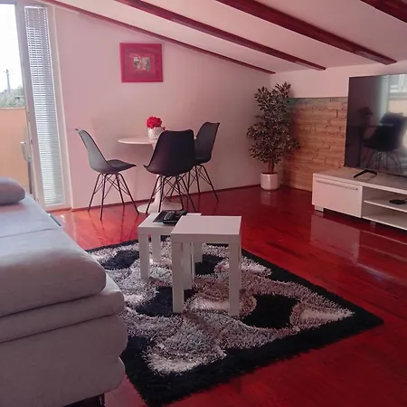 Apartments Benic With A Heated Pool-3