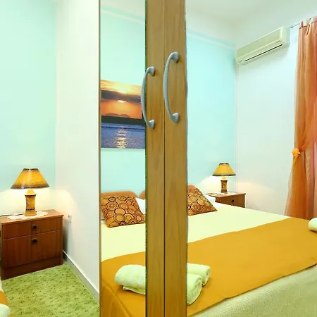 Apartment City Center Dragica-2