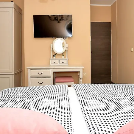 Shabby Chic Rooms-3