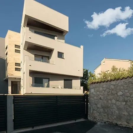 Apartmani Marinović-3