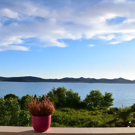 Seaview Holiday House Mali Rog-3