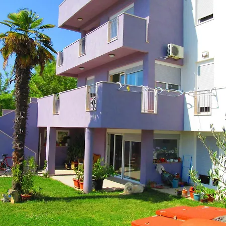 Seaview Holiday House Mali Rog-2