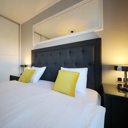 City Marine Luxury Apartments-3
