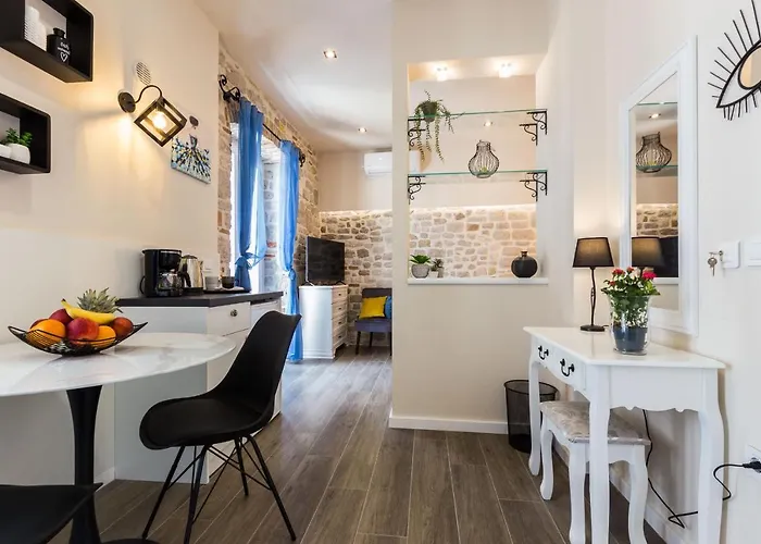 Angie Central Rooms Zadar
