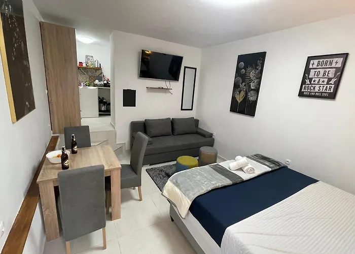 Old Town Bridge Apartment Zadar