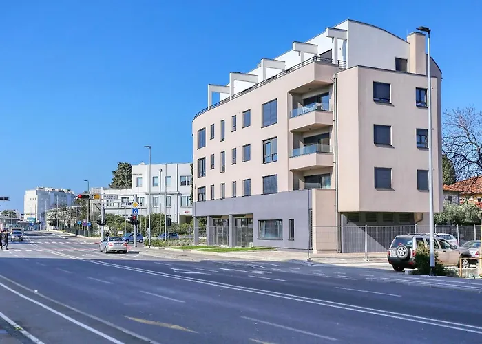 Apartments Perla With Free Parking Zadar