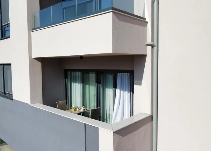 Apartments Perla With Free Parking Zadar