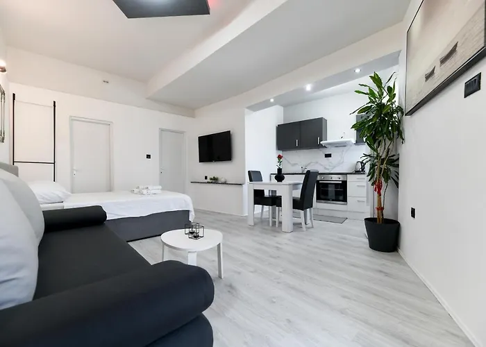 Apartment Lusy Lo Zadar