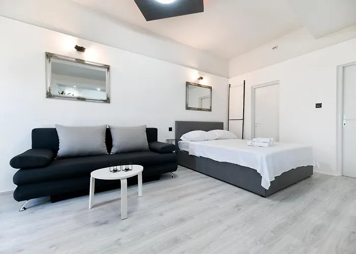 Apartment Lusy Lo Zadar