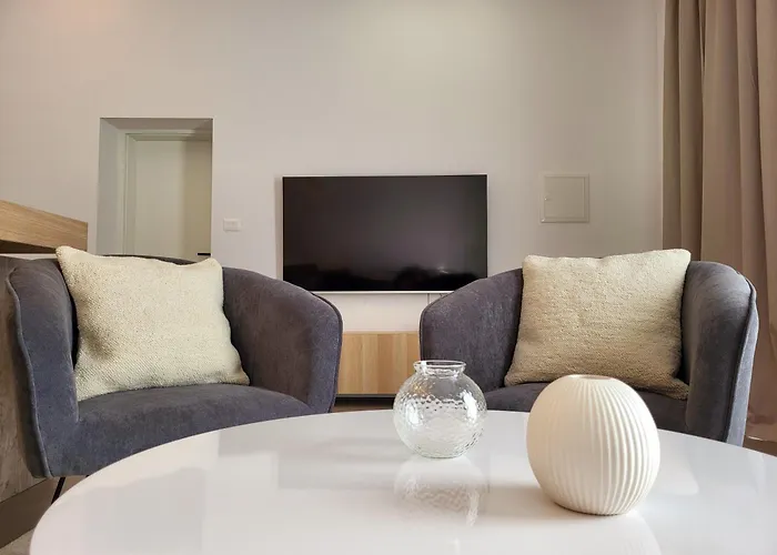 Firefly Luxury Apartment With Private Whirlpool Zadar