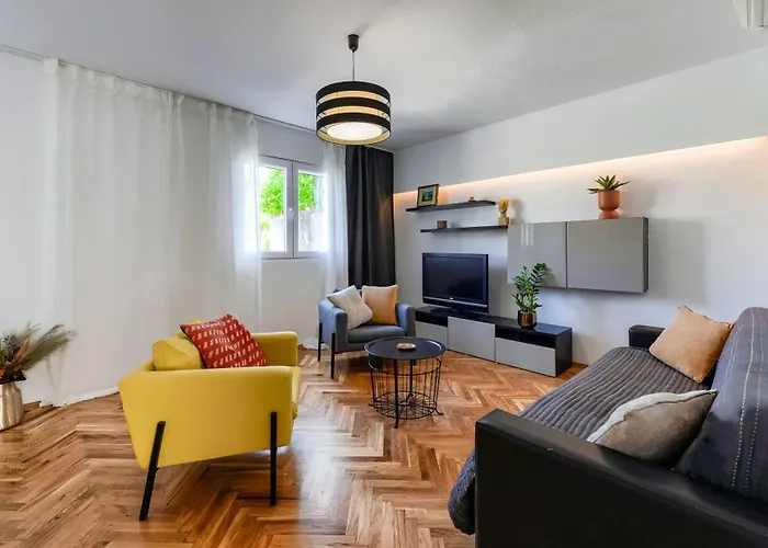 Apartments Colak Zadar