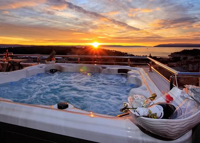 Fux Luxury Rooftop Terrace Jacuzzi & Bbq Zadar