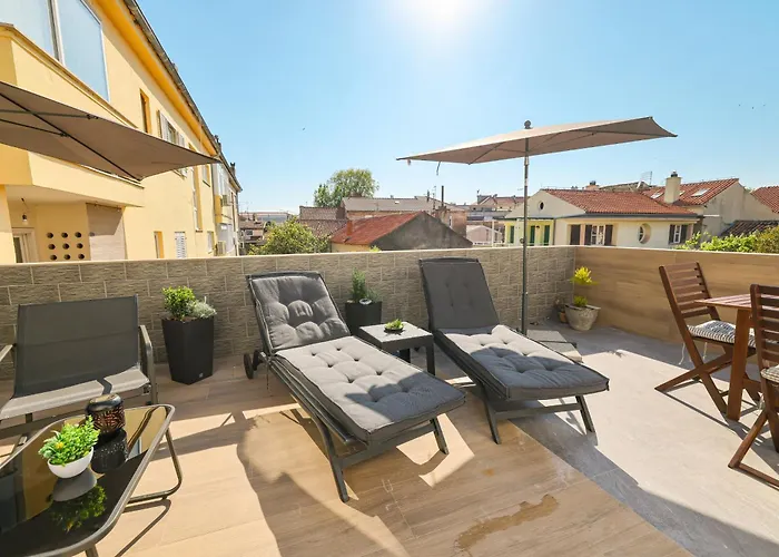 Sanchi-Bossa Residence By Adex Travel Zadar